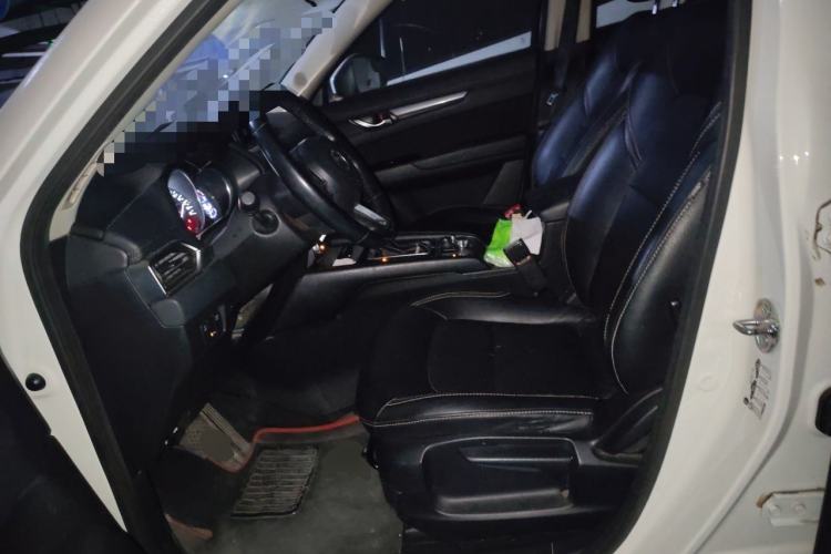 Used Mazda CX-5 2017 2.0L Automatic 2WD ZhiShang Trim China VI Standard Left Front Seat
