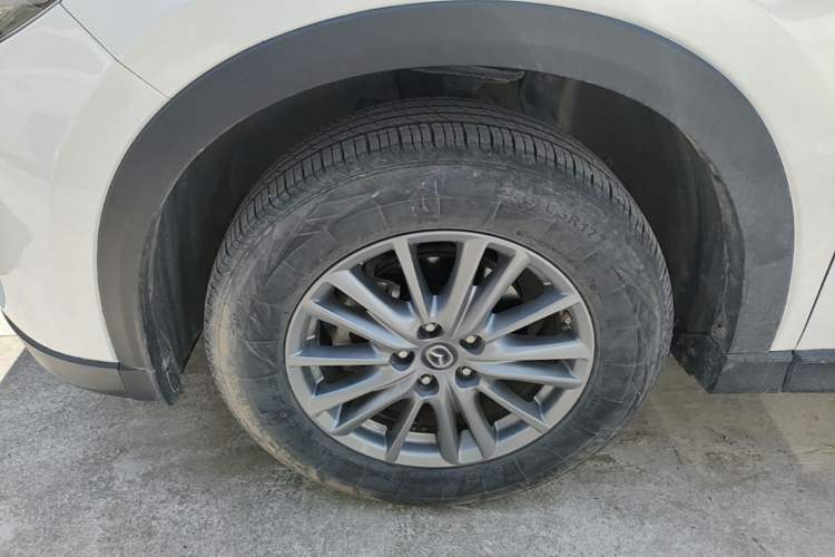 Used Mazda CX-5 2017 2.0L Automatic 2WD Smart Enjoyment Version China V Standard Left Front Wheel Hub