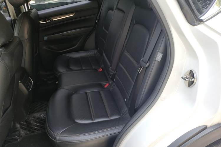 Used Mazda CX-5 2017 2.0L Automatic 2WD Smart Enjoyment Version China V Standard Left Rear Seat