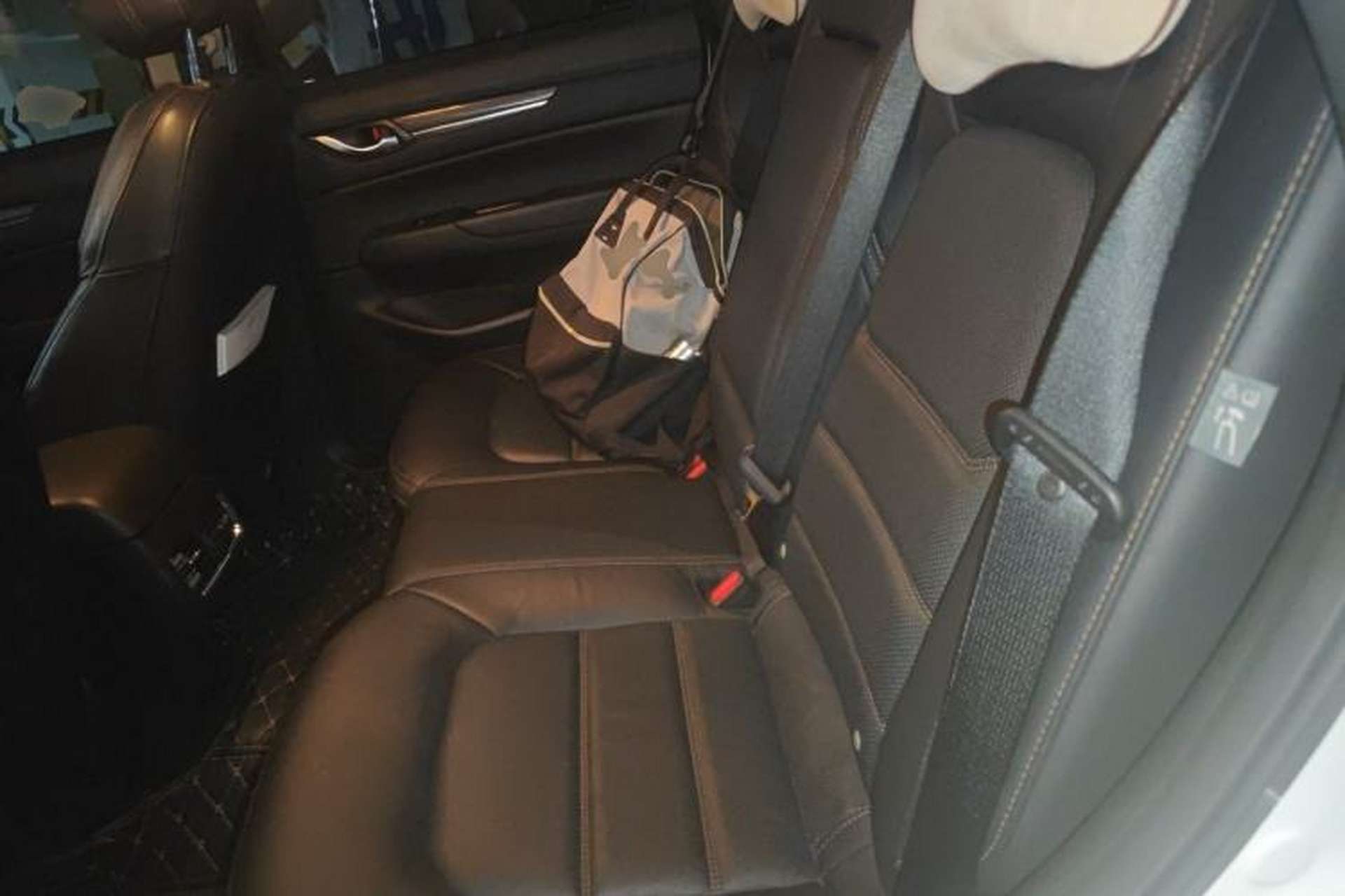 Used Mazda CX-5 2017 2.0L Automatic 2WD Smart Enjoyment Version China V Standard Left Rear Seat