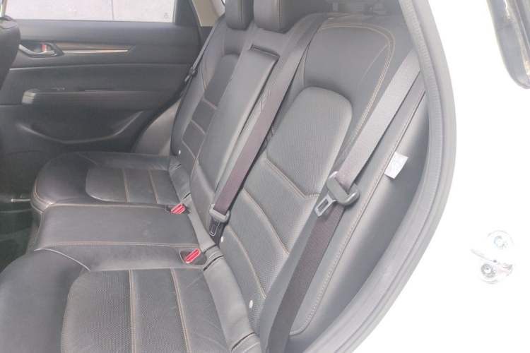 Used Mazda CX-5 2017 2.5L Automatic 4x4 Flagship Version China V Standard Left Rear Seat