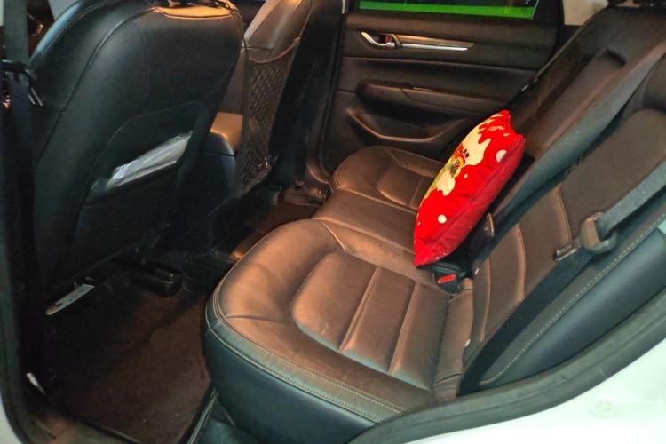 Used Mazda CX-5 2017 2.0L Automatic 4x4 Smart Enjoyment Version China V Standard Left Rear Seat
