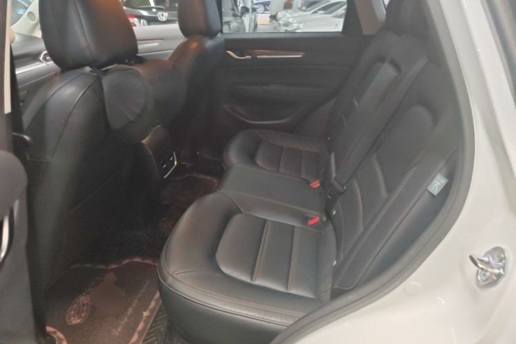 Used Mazda CX-5 2017 2.0L Automatic 2WD Smart Enjoyment Version China V Standard Left Rear Seat