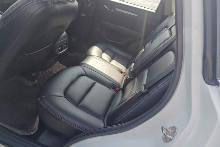 Used Mazda CX-5 2017 2.0L Automatic 2WD ZhiShang Trim China V Standard Left Rear Seat