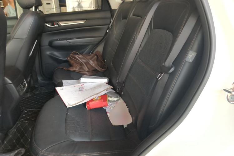 Used Mazda CX-5 2017 2.0L Automatic 2WD Smart Enjoyment Version China VI Standard Left Rear Seat