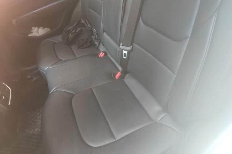 Used Mazda CX-5 2017 2.0L Automatic 2WD ZhiShang Trim China V Standard Left Rear Seat