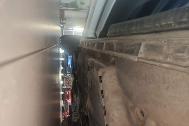 Used Mazda CX-5 2017 2.0L Automatic 2WD ZhiShang Trim China V Standard Left Side Sill