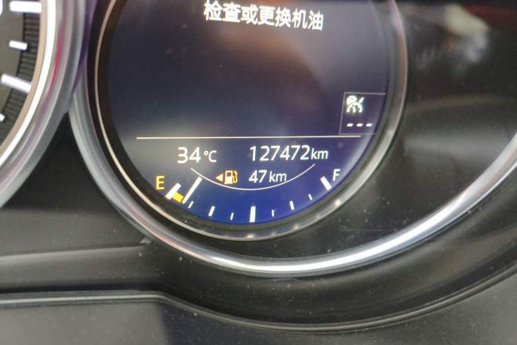 Used Mazda CX-5 2017 2.5L Automatic 4x4 Flagship Version China VI Standard Odometer Close Up