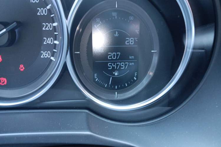 Used Mazda CX-5 2017 2.0L Automatic 2WD Smart Enjoyment Version China V Standard Odometer Close Up