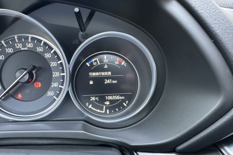 Used Mazda CX-5 2017 2.5L Automatic 4x4 Flagship Version China V Standard Odometer Close Up