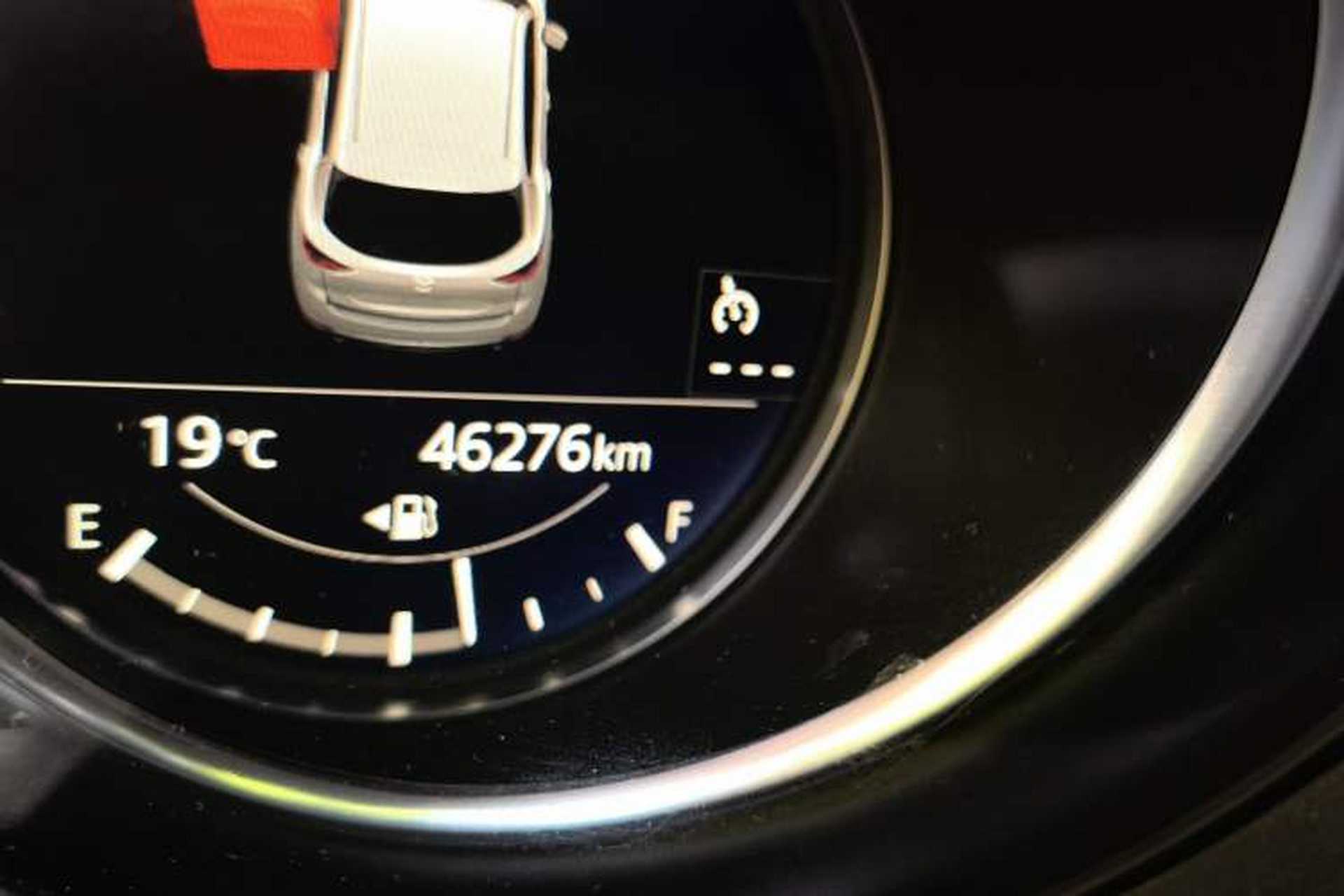 Used Mazda CX-5 2017 2.5L Automatic 4x4 ZhiZun Version China VI Standard Odometer Close Up