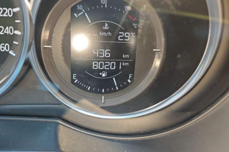 Used Mazda CX-5 2017 2.0L Automatic 2WD ZhiShang Trim China V Standard Odometer Close Up
