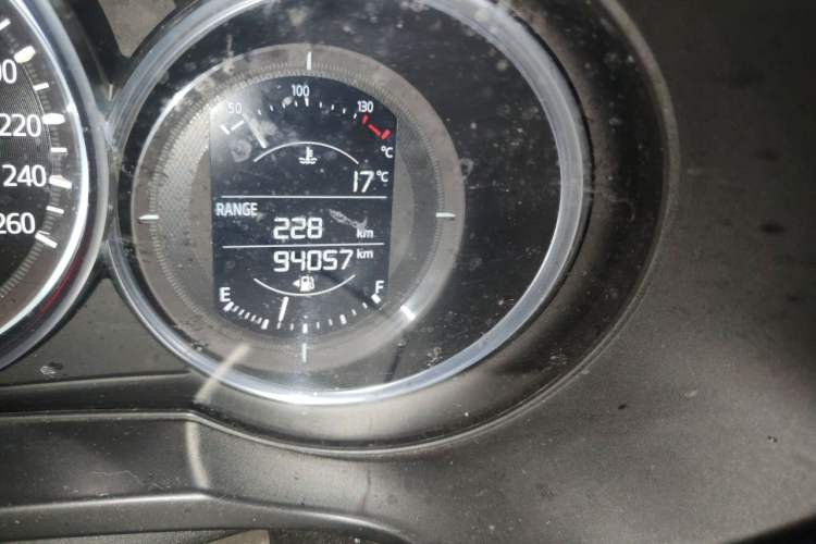 Used Mazda CX-5 2017 2.0L Automatic 2WD ZhiShang Trim China VI Standard Odometer Close Up