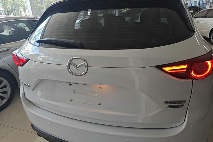 Used Mazda CX-5 2017 2.0L Automatic 2WD ZhiShang Trim China V Standard Rear