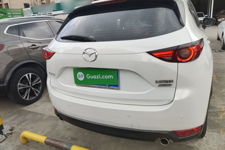 Used Mazda CX-5 2017 2.0L Automatic 2WD ZhiShang Trim China V Standard Rear