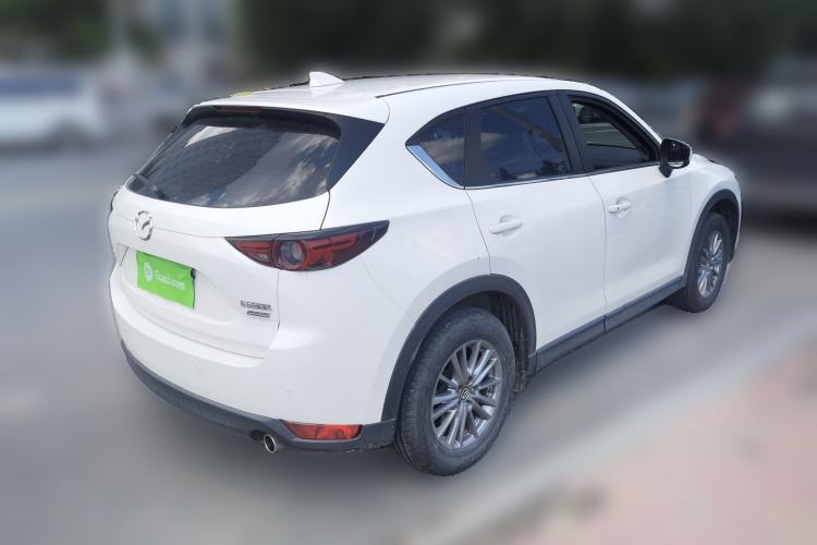 Used Mazda CX-5 2017 2.0L Automatic 2WD ZhiShang Trim China VI Standard Rear Right 45 Deg