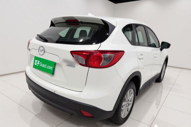 Used Mazda CX-5 2017 2.0L Automatic 2WD ZhiShang Trim China VI Standard Rear Right 45 Deg