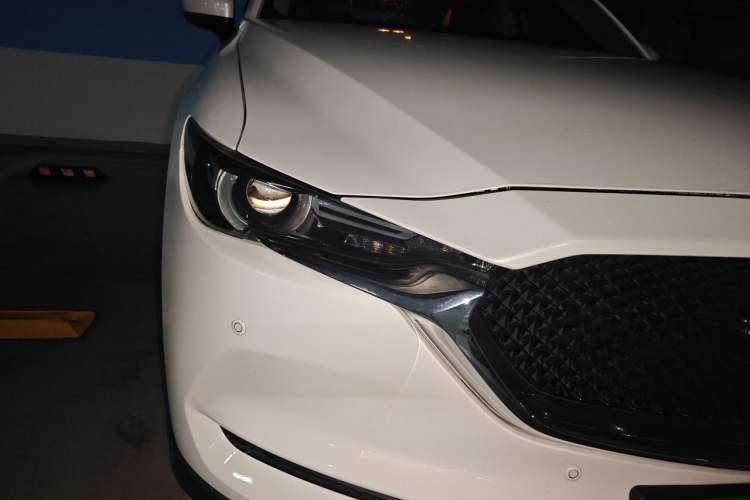 Used Mazda CX-5 2017 2.0L Automatic 2WD Smart Enjoyment Version China V Standard Right Front Headlight