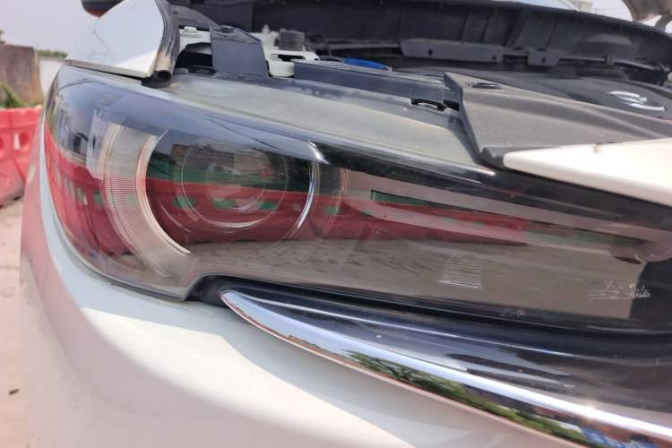 Used Mazda CX-5 2017 2.0L Automatic 2WD Smart Enjoyment Version China VI Standard Right Front Headlight