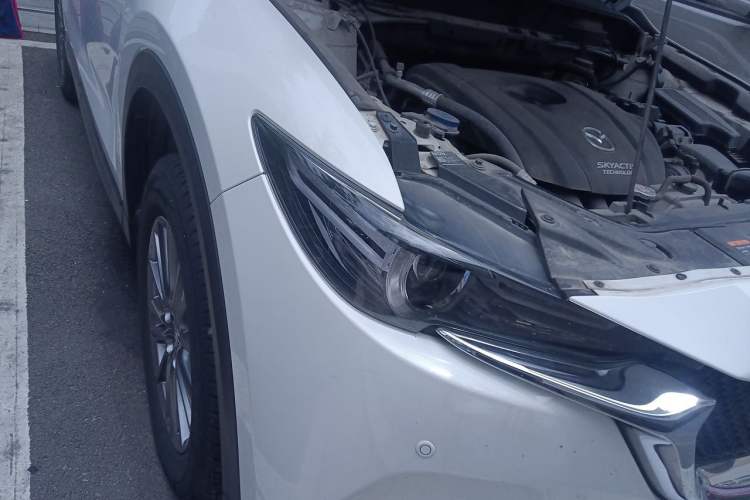 Used Mazda CX-5 2017 2.0L Automatic 2WD Smart Enjoyment Version China V Standard Right Front Headlight