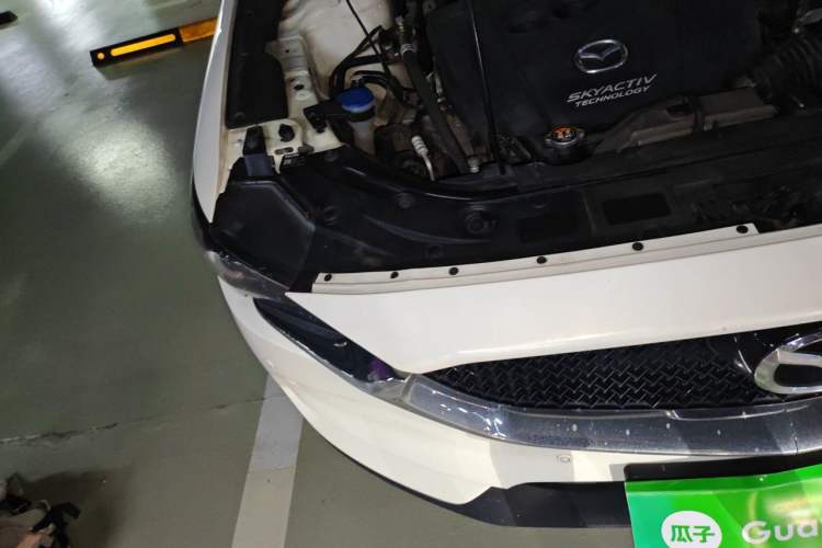 Used Mazda CX-5 2017 2.0L Automatic 4x4 Smart Enjoyment Version China V Standard Right Front Headlight