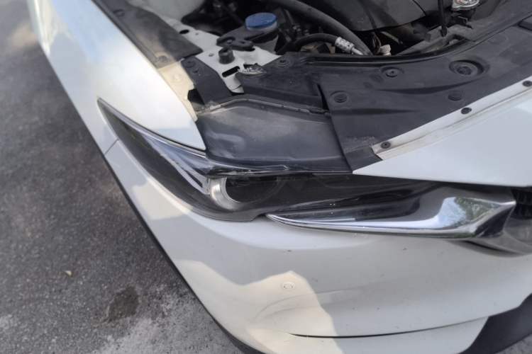 Used Mazda CX-5 2017 2.0L Automatic 2WD Smart Enjoyment Version China V Standard Right Front Headlight