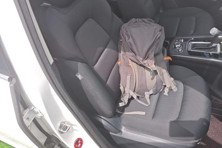 Used Mazda CX-5 2017 2.0L Automatic 2WD ZhiShang Trim China V Standard Right Front Seat