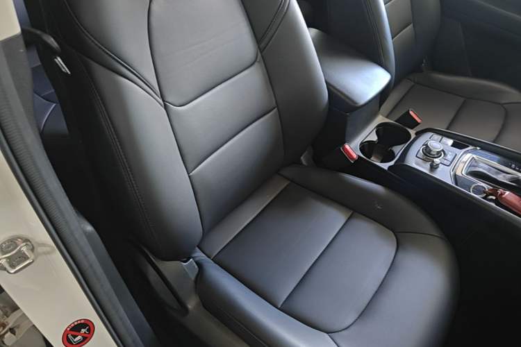 Used Mazda CX-5 2017 2.0L Automatic 2WD ZhiShang Trim China V Standard Right Front Seat