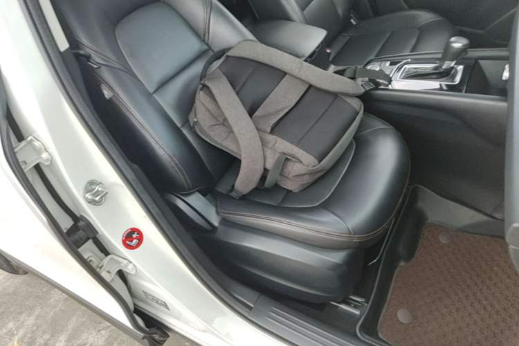 Used Mazda CX-5 2017 2.0L Automatic 2WD ZhiShang Trim China V Standard Right Front Seat