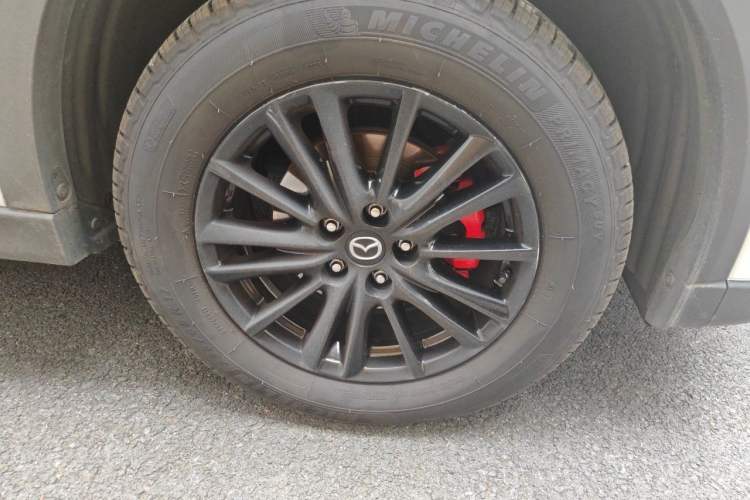 Used Mazda CX-5 2017 2.0L Automatic 2WD Smart Enjoyment Version China V Standard Right Front Wheel Hub