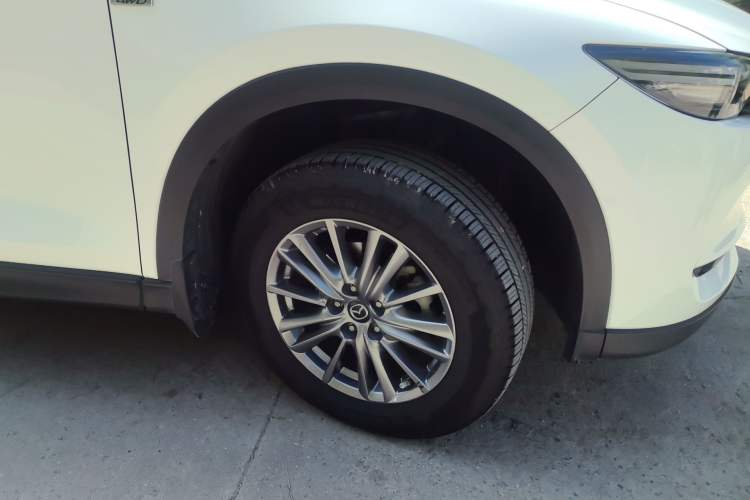 Used Mazda CX-5 2017 2.0L Automatic 2WD Smart Enjoyment Version China V Standard Right Front Wheel Hub