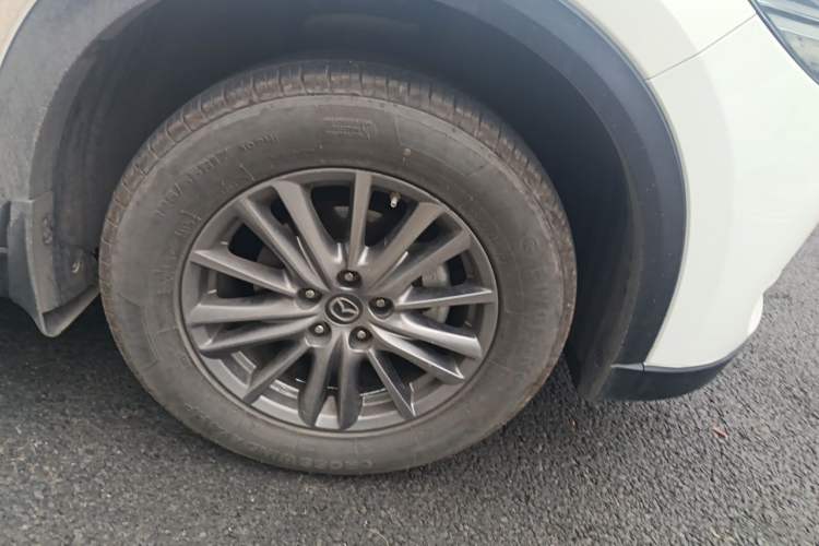 Used Mazda CX-5 2017 2.0L Automatic 2WD Smart Enjoyment Version China VI Standard Right Front Wheel Hub