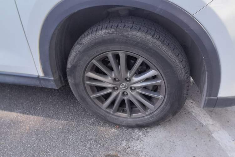 Used Mazda CX-5 2017 2.0L Automatic 2WD Smart Enjoyment Version China V Standard Right Front Wheel Hub