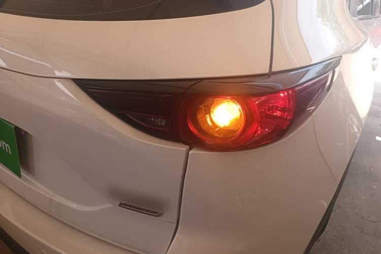 Used Mazda CX-5 2017 2.0L Automatic 2WD Comfort Version China V Standard Right Rear Taillight