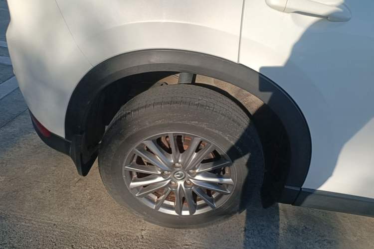 Used Mazda CX-5 2017 2.0L Automatic 2WD Comfort Version China V Standard Right Rear Wheel Hub