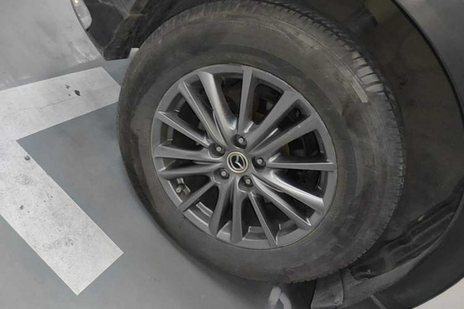 Used Mazda CX-5 2017 2.0L Automatic 2WD ZhiShang Trim China V Standard Right Rear Wheel Hub