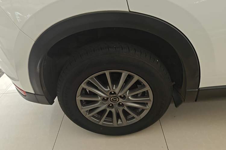 Used Mazda CX-5 2017 2.0L Automatic 2WD ZhiShang Trim China V Standard Right Rear Wheel Hub