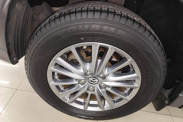 Used Mazda CX-5 2017 2.0L Automatic 2WD ZhiShang Trim China V Standard Right Rear Wheel Hub