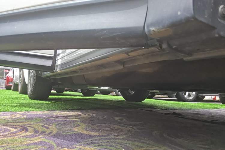 Used Mazda CX-5 2017 2.0L Automatic 2WD ZhiShang Trim China V Standard Right Side Sill