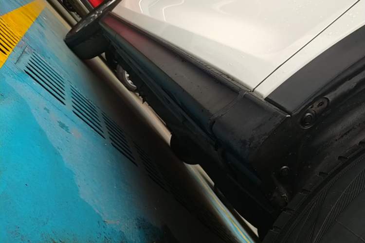 Used Mazda CX-5 2017 2.0L Automatic 2WD ZhiShang Trim China VI Standard Right Side Sill