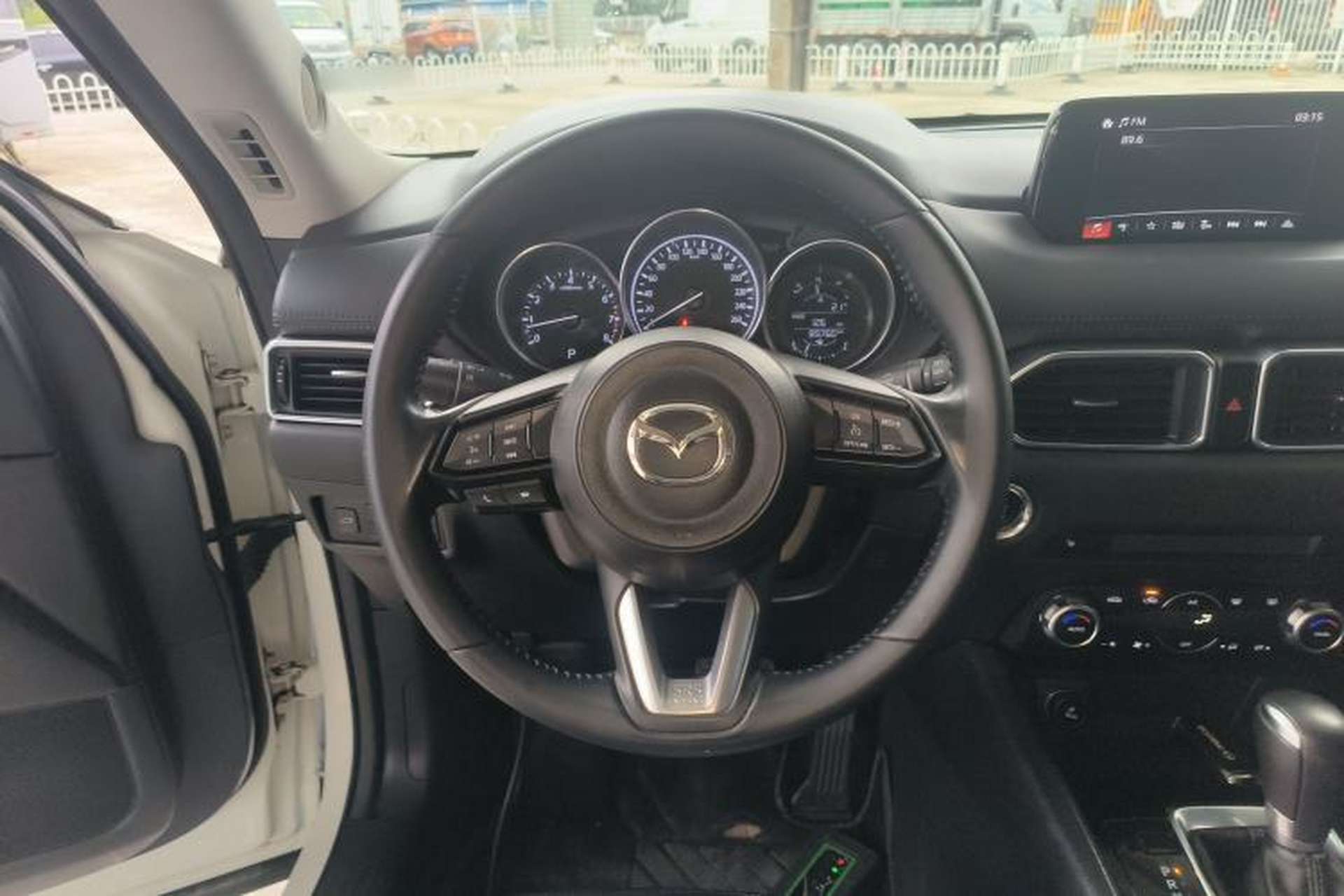 Used Mazda CX-5 2017 2.0L Automatic 2WD Smart Enjoyment Version China V Standard Steering Wheel