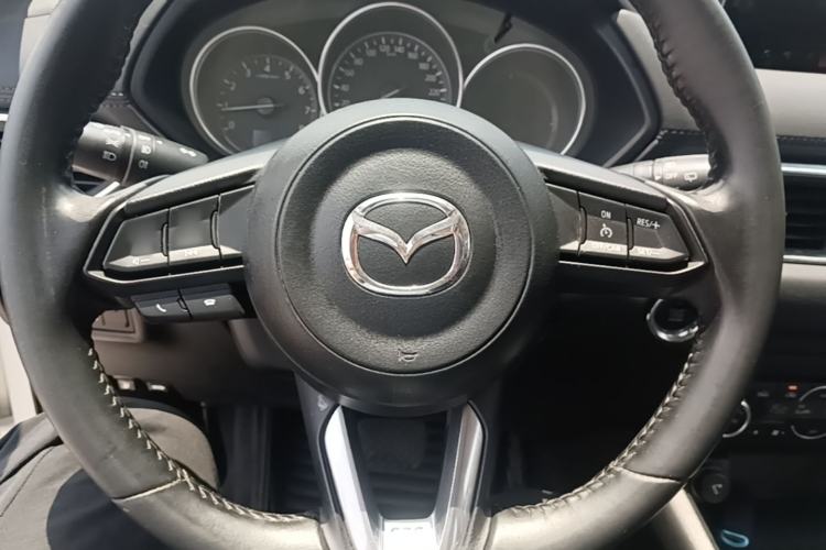 Used Mazda CX-5 2017 2.0L Automatic 2WD Smart Enjoyment Version China V Standard Steering Wheel