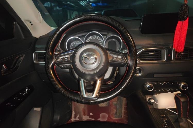 Used Mazda CX-5 2017 2.0L Automatic 2WD ZhiShang Trim China V Standard Steering Wheel