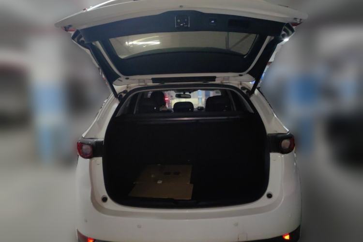 Used Mazda CX-5 2017 2.0L Automatic 2WD Smart Enjoyment Version China VI Standard Trunk