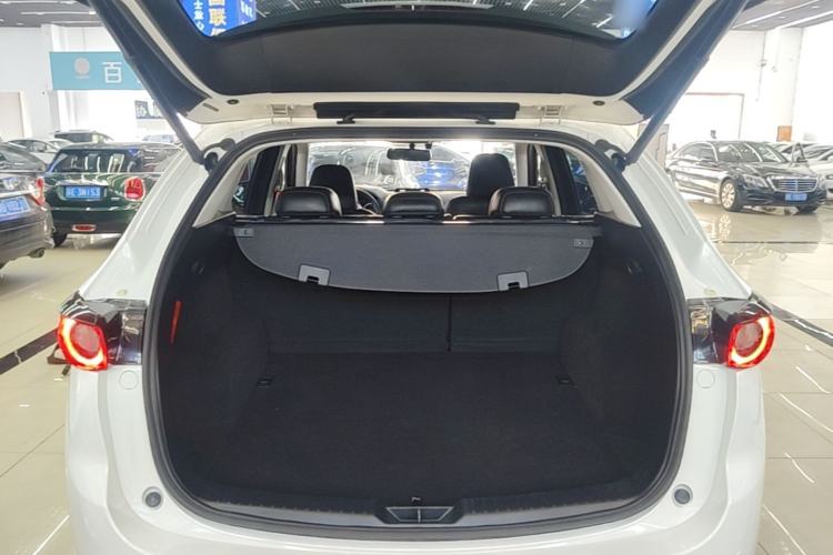 Used Mazda CX-5 2017 2.0L Automatic 2WD Smart Enjoyment Version China V Standard Trunk