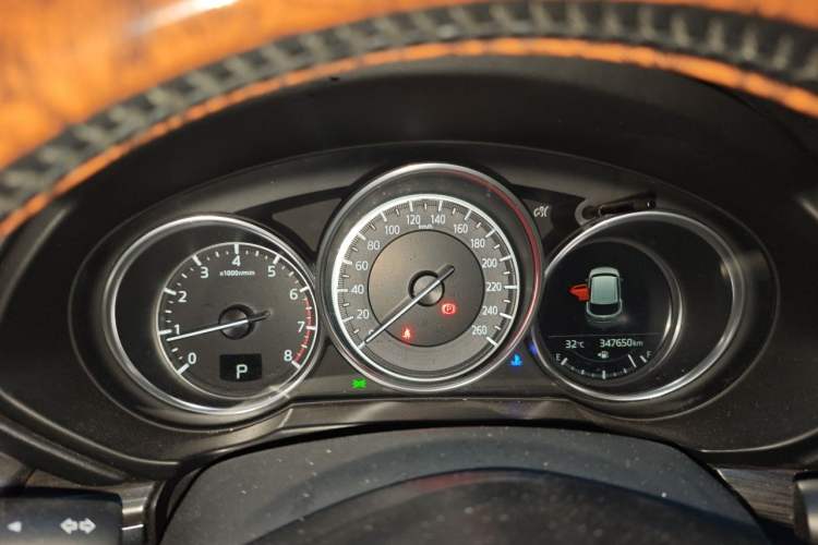 Used Mazda CX-5 2018 2.5L Automatic 4x4 i-ELOOP ZhiZun Version China VI Standard Instrument Cluster