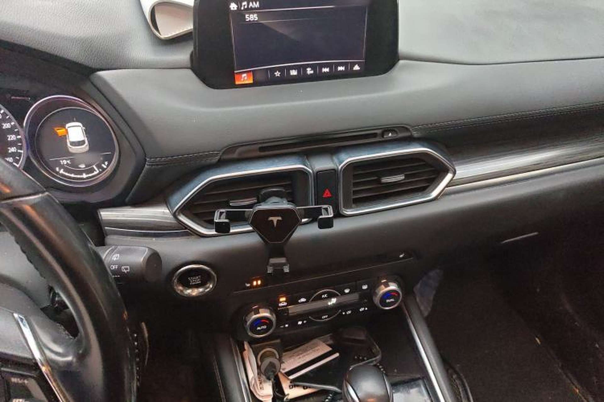 Used Mazda CX-5 2019 Cloud-Controlled Version 2.5L Automatic Two-Wheel Drive Luxury Trim China VI Standard Audio And AC Panel