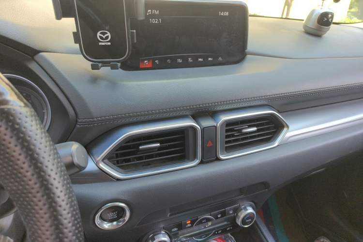 Used Mazda CX-5 2019 CloudControl Version 2.0L Automatic 2WD Smart Style China VI Standard Audio And AC Panel