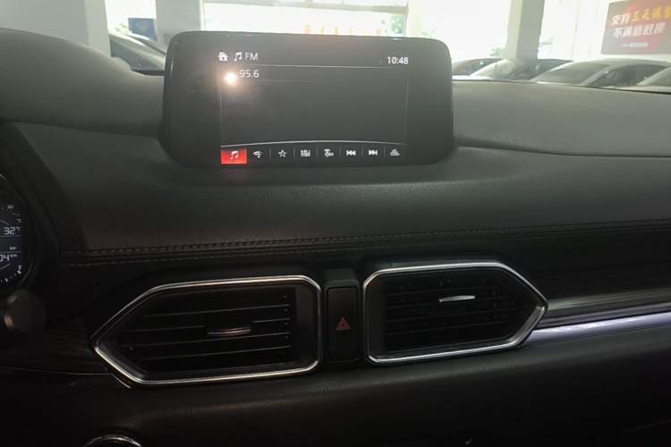 Used Mazda CX-5 2019 Cloud-Controlled Version 2.0L Automatic 2WD Smart Enjoyment Model China V Standard Audio And AC Panel