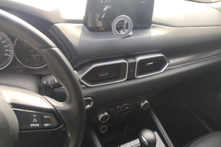 Used Mazda CX-5 2019 Cloud-Controlled Version 2.0L Automatic 2WD Smart Enjoyment Model China VI Standard Audio And AC Panel